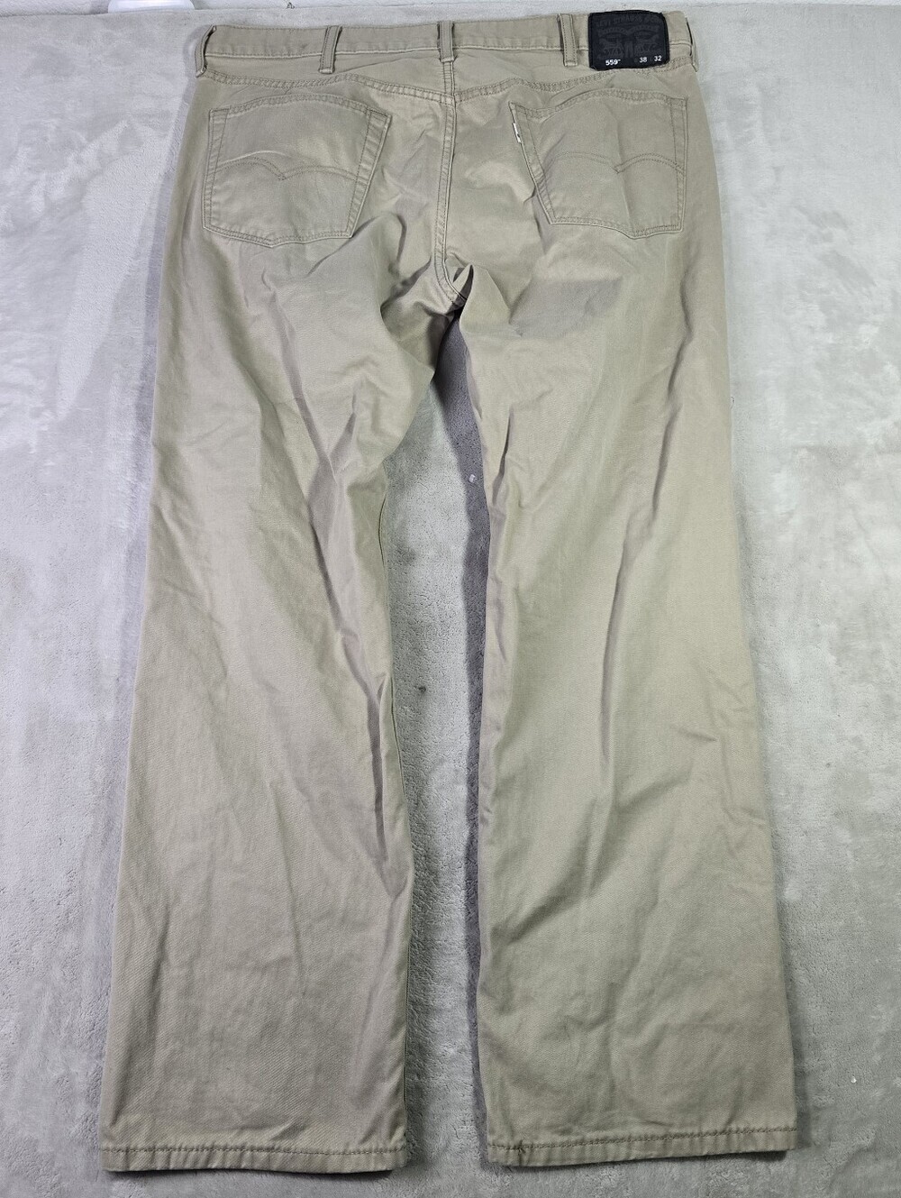 LEVI’S BEIGE 559 RELAXED STRAIGHT 38X32 WHITE TAB JEANS